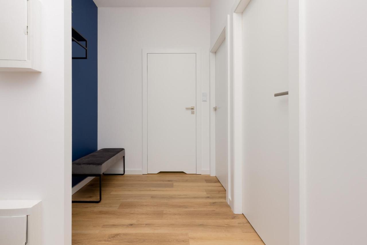 Apartment Avenue Solidarnosci On Wola By Noclegi Renters Warszawa Eksteriør bilde