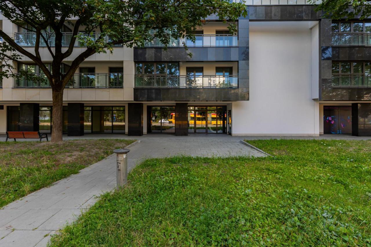 Apartment Avenue Solidarnosci On Wola By Noclegi Renters Warszawa Eksteriør bilde